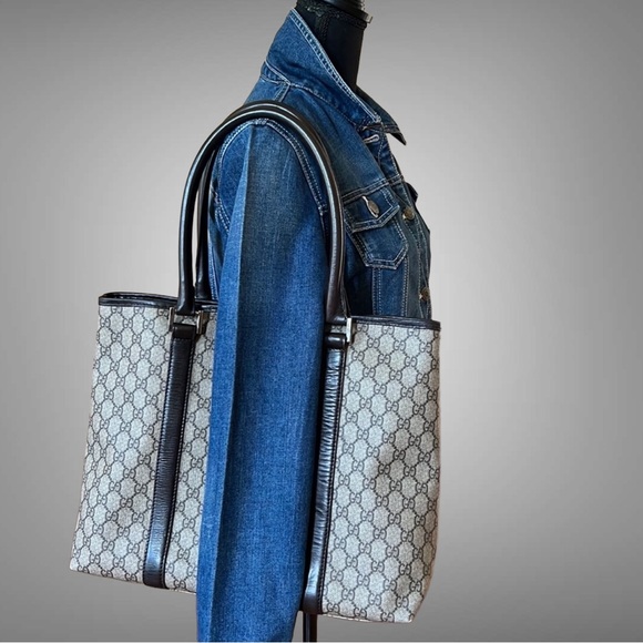 A18- 💯 % athletic Gucci shoulder bag - Picture 3 of 16